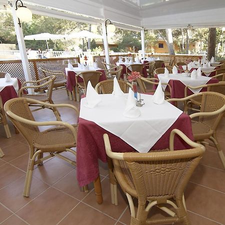 Ses Eufabietes Apartments & Restaurant Пляж Миджорн Экстерьер фото